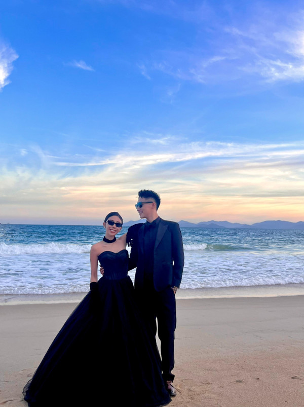 《法言人》Tony仔中秋宣布與拍拖8年女友結婚！深圳大鵬影唯美婚照曬巨鑽 