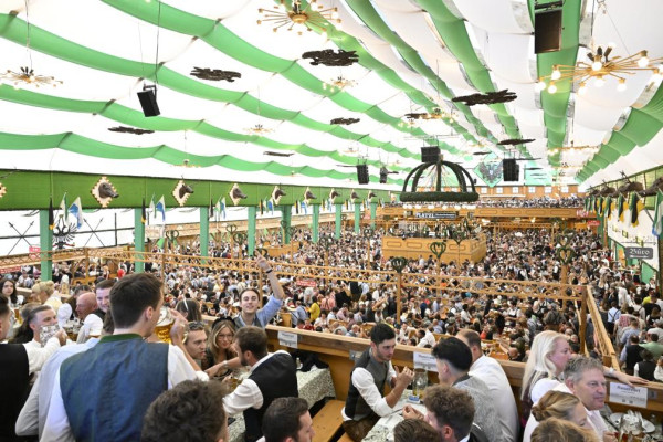 人生必去！德國慕尼黑啤酒節全攻略  日期/地址/禁忌/美食推介 