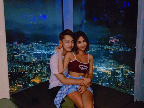30歲TVB小生驚喜宣布求婚成功 破格婚照曬巨鑽放閃：「From ME to WE」