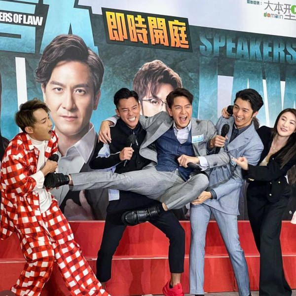 30歲TVB小生驚喜宣布求婚成功 破格婚照曬巨鑽放閃：「From ME to WE」