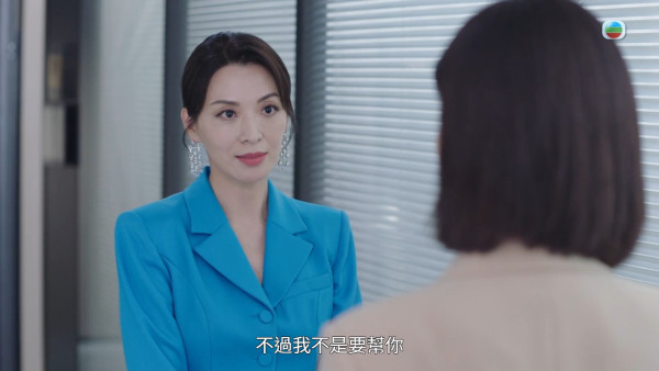 巨塔之后｜陳煒「藍月亮」露腰套裝閃亮出場 51歲美魔女靠1個絕招保持逆齡