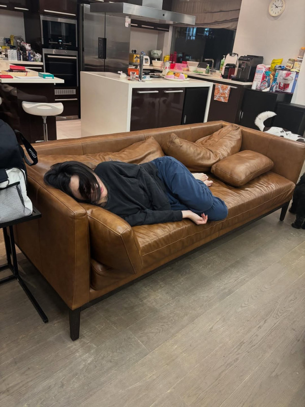 裕美北上過中秋食物中毒急返港入醫院 卧床照曝光獲林作媽媽悉心照顧
