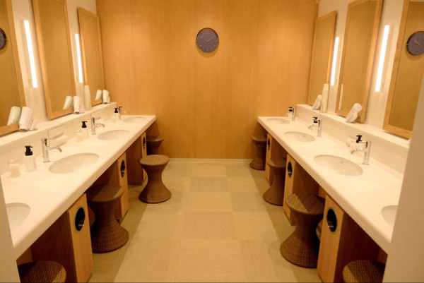 沖繩那霸機場首家膠囊酒店開幕！「頭等艙」享受可淋浴過夜休息0起 