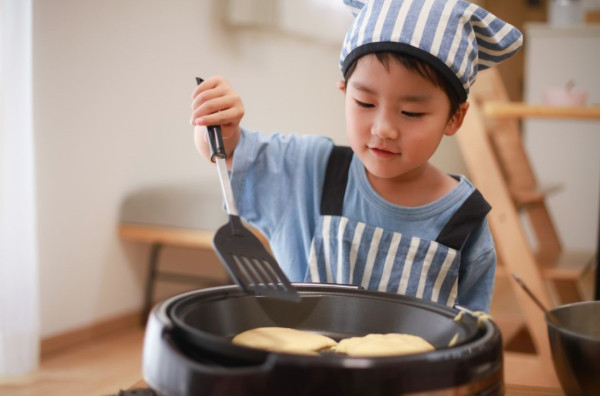 鑊鏟推介︱4款常見鑊鏟材質大比併！矽膠鑊鏟不傷鍋/不銹鋼鑊鏟耐熱兼耐用【附高CP鑊鏟推介】