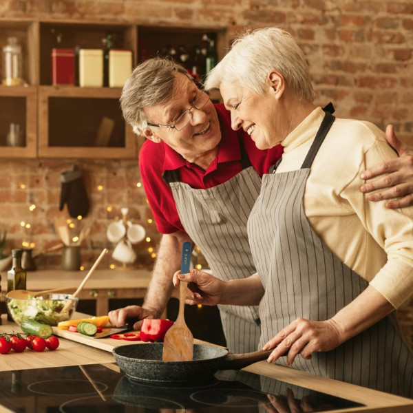 鑊鏟推介︱4款常見鑊鏟材質大比併！矽膠鑊鏟不傷鍋/不銹鋼鑊鏟耐熱兼耐用【附高CP鑊鏟推介】