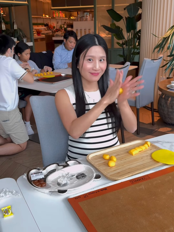 林芊妤Coffee貼比堅尼泳衣照晒巨肚 懷孕近9個月豐滿上圍再升級效果極澎湃