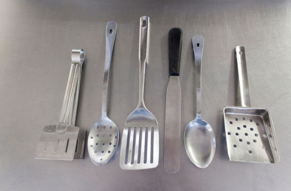 鑊鏟推介︱4款常見鑊鏟材質大比併！矽膠鑊鏟不傷鍋/不銹鋼鑊鏟耐熱兼耐用【附高CP鑊鏟推介】