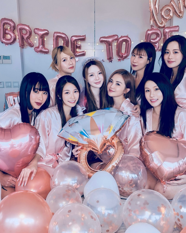 曾樂彤性感睡衣開婚前派對盡顯圈中好人緣 三代女團激罕同場阿Sa獲讚冇得輸！