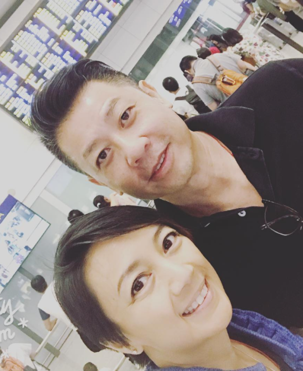 前港姐冠軍淡出娛樂圈後殘爆近照流出!驚現老態皺紋嚇壞網民︰對眼咩事?