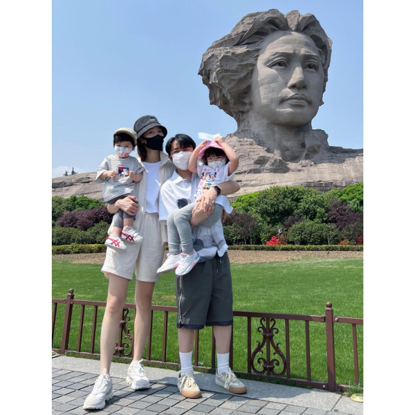 李亞男罕有重提視帝緋聞男友舊情真相!王祖藍驚爆兩人曾分手三年︰高攀不起