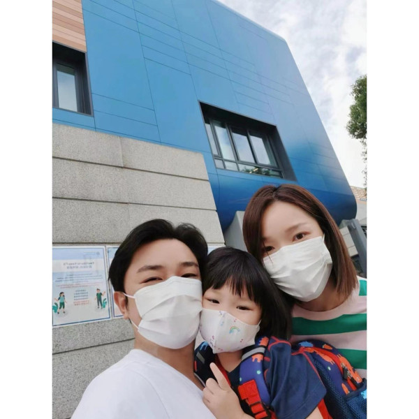 李亞男罕有重提視帝緋聞男友舊情真相!王祖藍驚爆兩人曾分手三年︰高攀不起