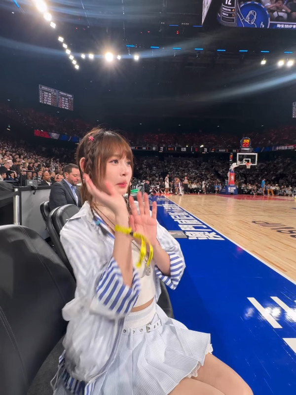 林明禎上圍再升級晒巨胸如人形葫蘆 深溝事業線魔鬼身材震撼網民眼球