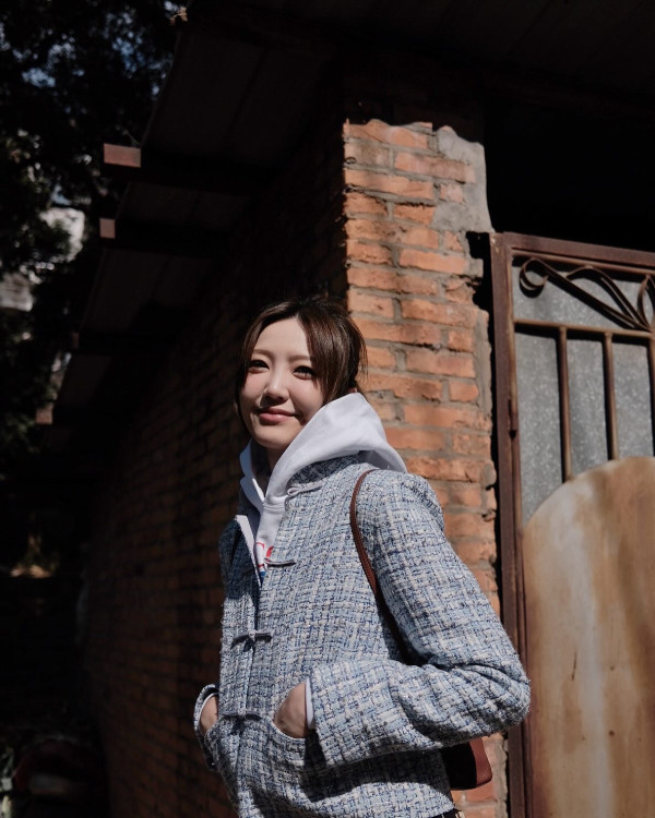 吳若希珠海買樓做業主疑墮買樓陷阱？網民憑一細節質疑︰比中介水咗？