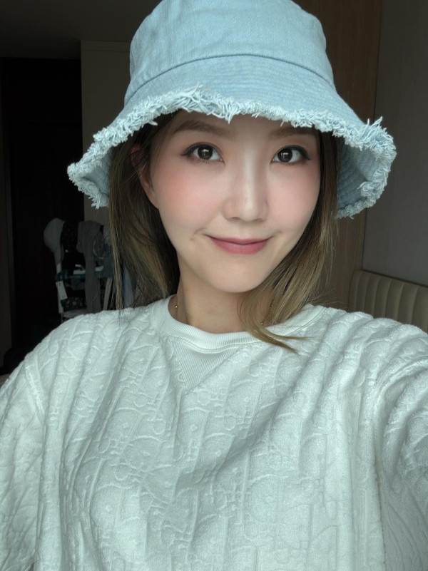 吳若希罕晒性感水着泳衣照慶結婚8周年 紀念日老公竟然無影靠一招自救！