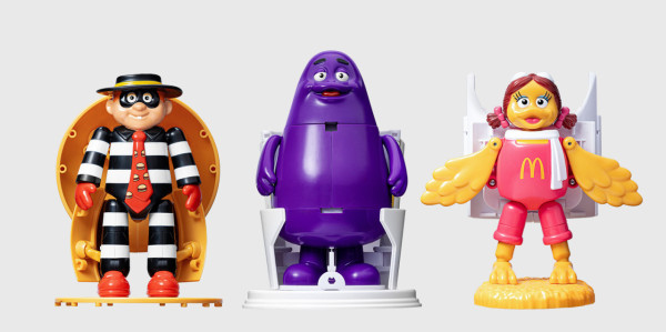 麥當勞50周年展門票高峰炒上$2500 限定玩具周邊極搶手過千元出售