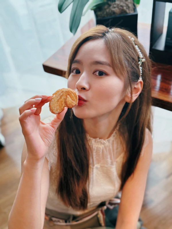 林俊其羅毓儀拍拖不到3個月正式見家長 超前部署被網民催婚：把握今年！