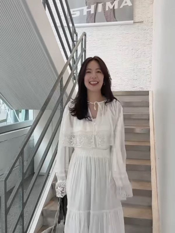 唐詩詠轉新髮型挑戰韓式剪頭髮滲仙氣 44歲新形象極減齡獲讚女友感滿滿