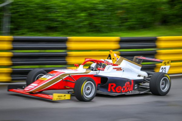 澳門格蘭披治 2025 參賽名單落實 McLaren青訓 vs F1名將之後 FIA 四大世界盃再臨澳門