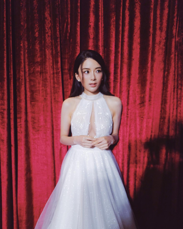 30歲陳星妤面容疑離奇僵硬片段瘋傳 表情狀態唔自然惹網民猜測︰以前唔係咁