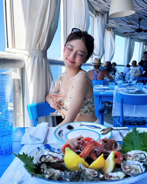 30歲陳星妤面容疑離奇僵硬片段瘋傳 表情狀態唔自然惹網民猜測︰以前唔係咁