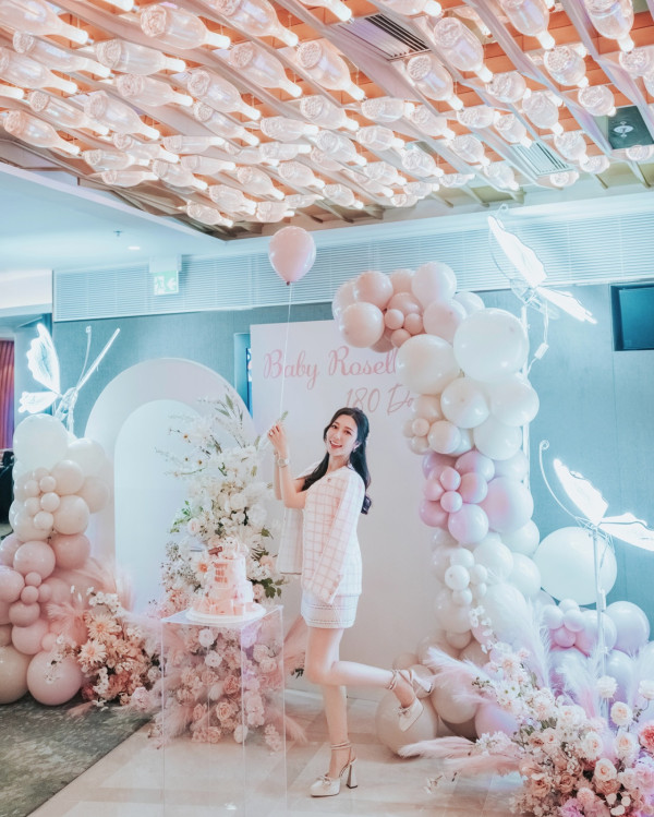 何依婷搞囡囡半歲宴狂收名牌超奢華 兩大TVB猛人驚喜到賀盡顯得寵地位
