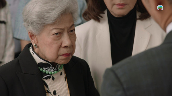 金式森林丨陳星妤情趣睡衣跌膊情挑陳浚霆 極盡女性魅力噴血指數爆燈！