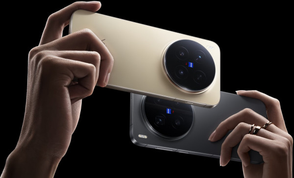 vivo X300 系列正式發佈 蔡司 2 億像素潛望長焦+極速天璣 9500