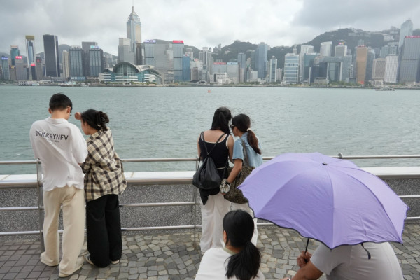 香港寒潮氣溫曾跌至3度！港人回顧當年凍到結霜用風筒取暖？瞓前著定返工衫