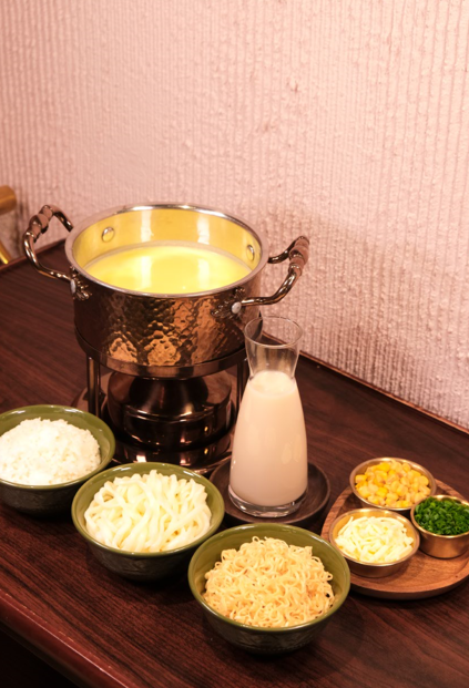 臺北棧Check In Taipei 全新「粟米系列」登場  粟米牛乳鍋／焦糖粟米麻糬／粟米豆花