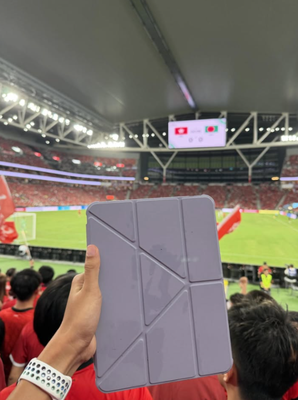 入場噩夢 因iPad、手提電腦被拒門外 球迷抱怨啟德體育園配套落後