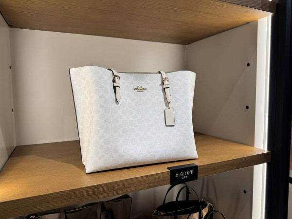 開倉優惠｜東涌Coach Outlet減價低至3折！名牌手袋/服飾買滿$1000減$100