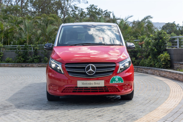 平治 eVito 電動輪椅的士抵港 6 大主動安全輔助系統+低地台設計