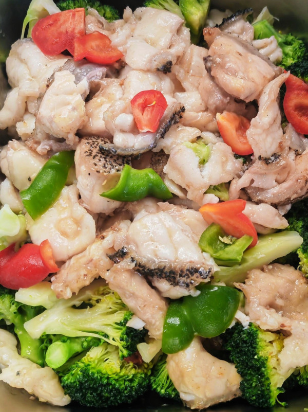 燒肉LIKE推$36起抵食套餐 牛五花＋牛板腱＋豬肩肉／牛肉溫泉蛋飯 