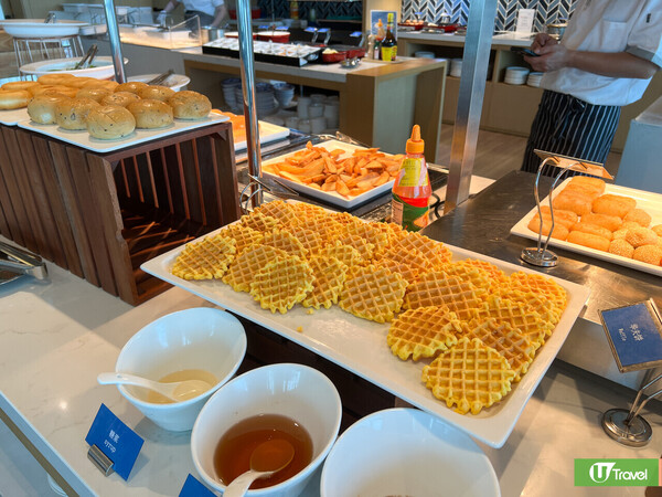 開箱深圳寶安萬豪萬楓酒店  人均0住高級房！歎自助晚餐+早餐+1小時按摩 