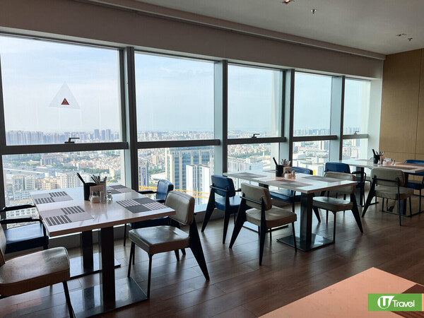 開箱深圳寶安萬豪萬楓酒店  人均0住高級房！歎自助晚餐+早餐+1小時按摩 