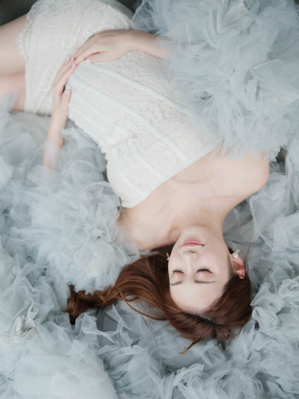 TVB新聞女神低調產子貼BB相報喜 榮升新手媽媽：「你自己挑了日子出生」