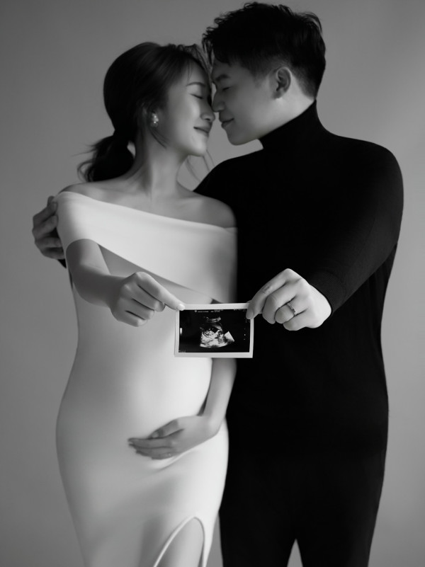 TVB新聞女神低調產子貼BB相報喜 榮升新手媽媽：「你自己挑了日子出生」