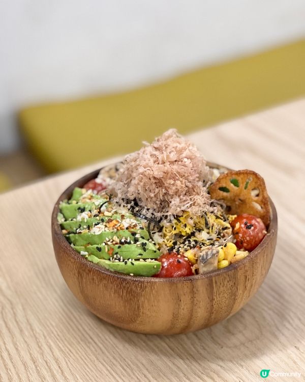 2025香港9大爆丼級Poke Bowl推介！必試巨型魚生飯「滿到瀉」CP值天花板 附平價及奢華選擇