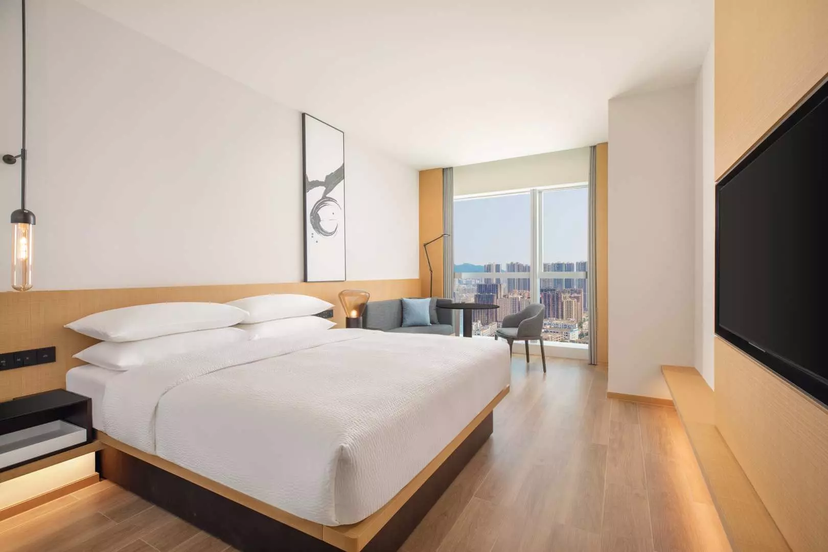 開箱深圳寶安萬豪萬楓酒店  人均0住高級房！歎自助晚餐+早餐+1小時按摩 