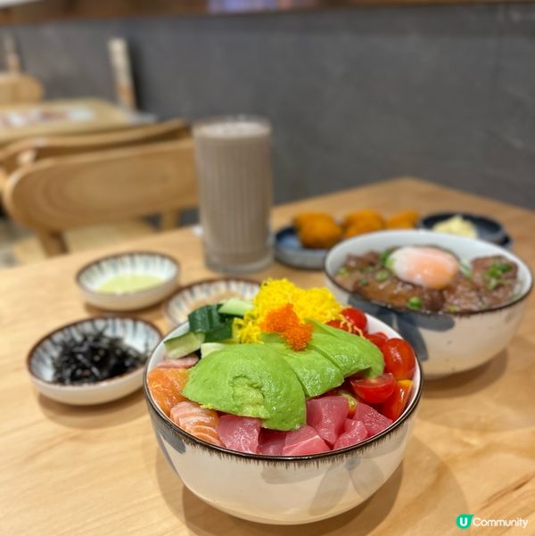 2025香港9大爆丼級Poke Bowl推介！必試巨型魚生飯「滿到瀉」CP值天花板 附平價及奢華選擇