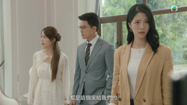 金式森林丨陳曉華化身護士探郭晉安獲讚養眼 曾為護理系學生曾因成績優異獲頒獎學金