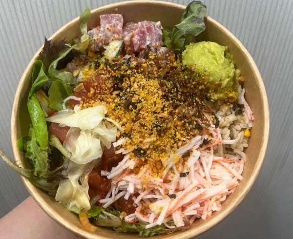 2025香港9大爆丼級Poke Bowl推介！必試巨型魚生飯「滿到瀉」CP值天花板 附平價及奢華選擇