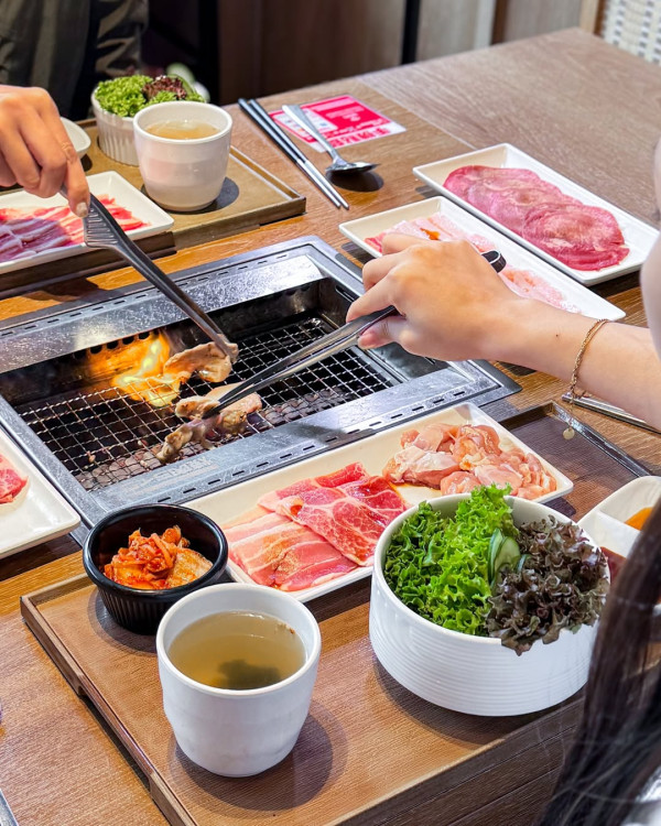 燒肉LIKE推$36起抵食套餐 牛五花＋牛板腱＋豬肩肉／牛肉溫泉蛋飯 