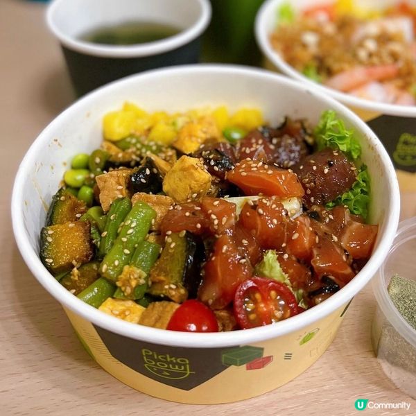 2025香港9大爆丼級Poke Bowl推介！必試巨型魚生飯「滿到瀉」CP值天花板 附平價及奢華選擇