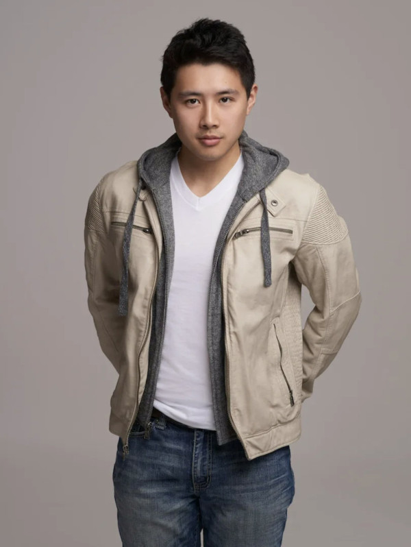 TVB昔日最靚仔童星退出幕前20年！「家樂仔」丁力移居美國近照曝光零走樣