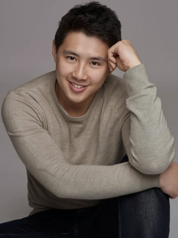 TVB昔日最靚仔童星退出幕前20年！「家樂仔」丁力移居美國近照曝光零走樣