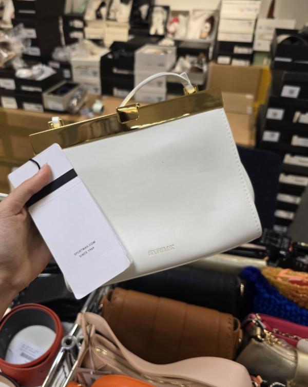 尖沙咀海港城名牌服飾開倉低至2折！$99起買Champion帽及袋/STACCATO鞋履/K-WAY外套/泳衣、睡衣套裝