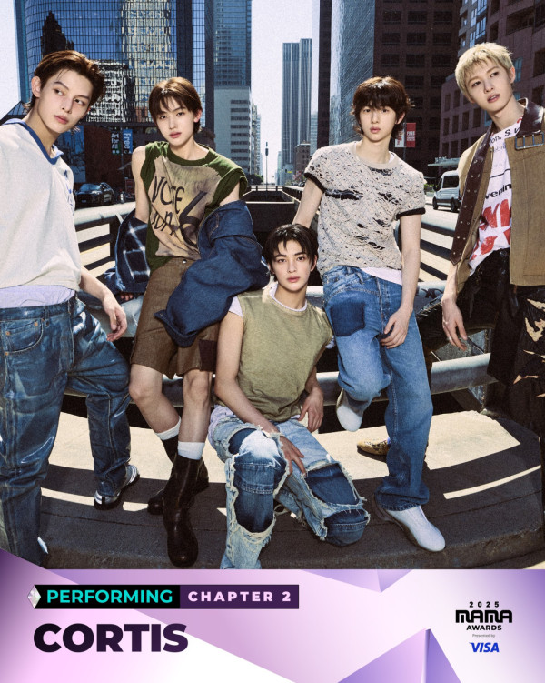 MAMA頒獎禮特別推出GD聯名周邊！ 一系列小雛菊衛衣/模型/CAP帽