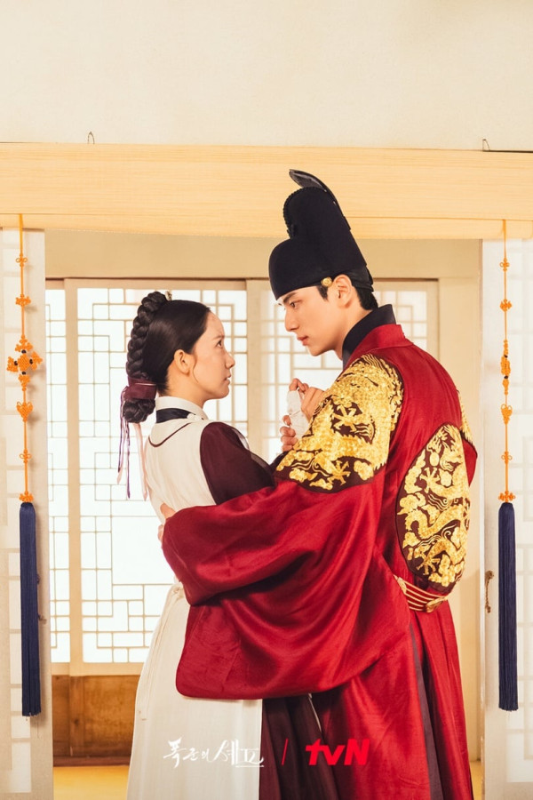 你的MBTI人格是什麼顏色？16型人格代表色對應解析 INTJ玄樟棕、ENFJ楝花紫【附象徵特質】