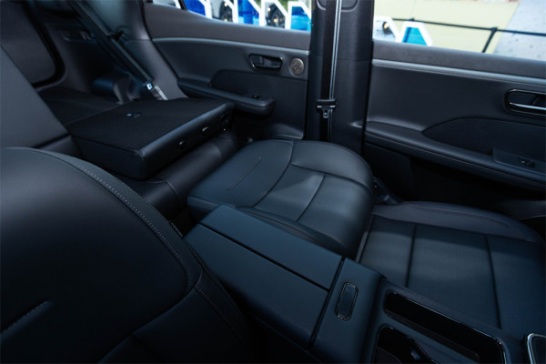 Toyota bZ3X 右軚版香港全球首賣 抵玩一換一早鳥價$229,600起